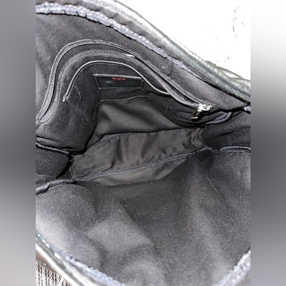 TUMI Genuine leather shoulder bag for man "Man's Bag" - Picture 7 of 12